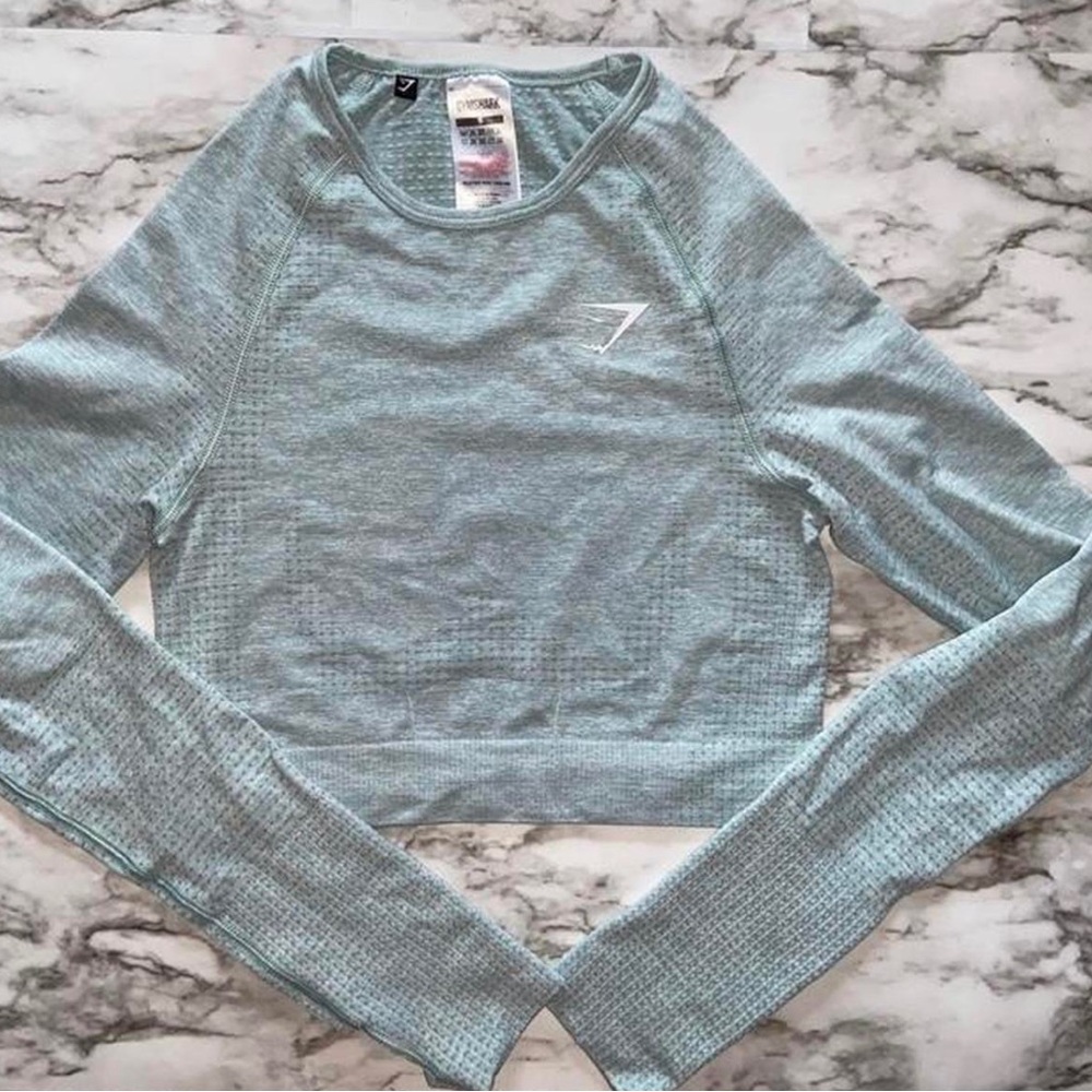 Gymshark crop workout shirt